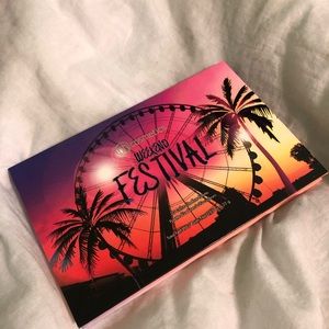BH Cosmetics Weekend Festival Palette.